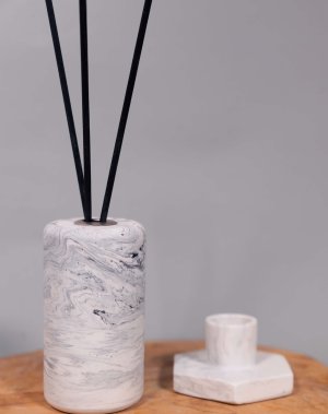 Marble Flow Reed Diffuser 100ml