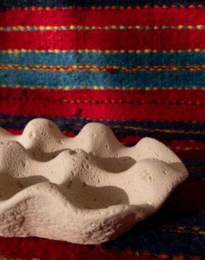 Textured Easter Egg Holder