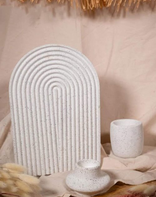 Arch Tray