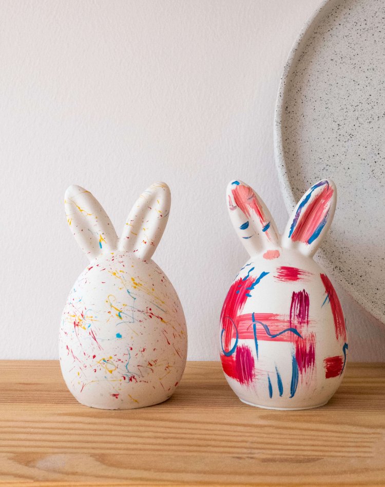 Quiet Easter Form – Splashed edition