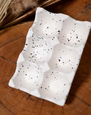 Subtle Splatter Egg Tray